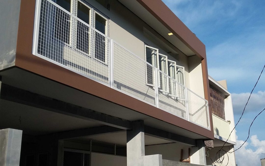 Rumah Eky Surabaya